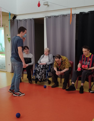 Activités de précision avec les résidents de la MAS de Roissy-en-Brie